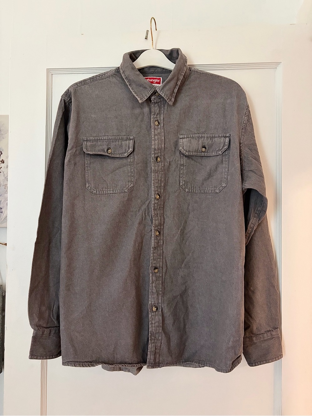 Wrangler Men's Washed Charcoal Button-Up Shirt